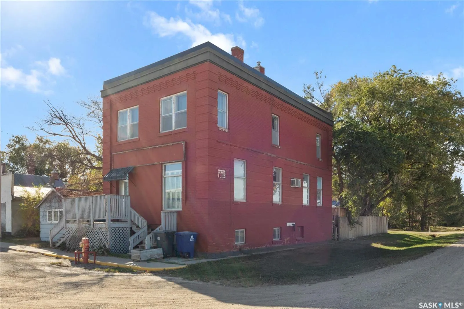 1002 9th STREET