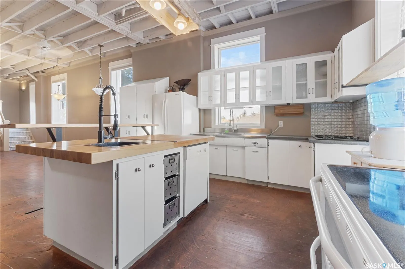 1002 9th STREET
