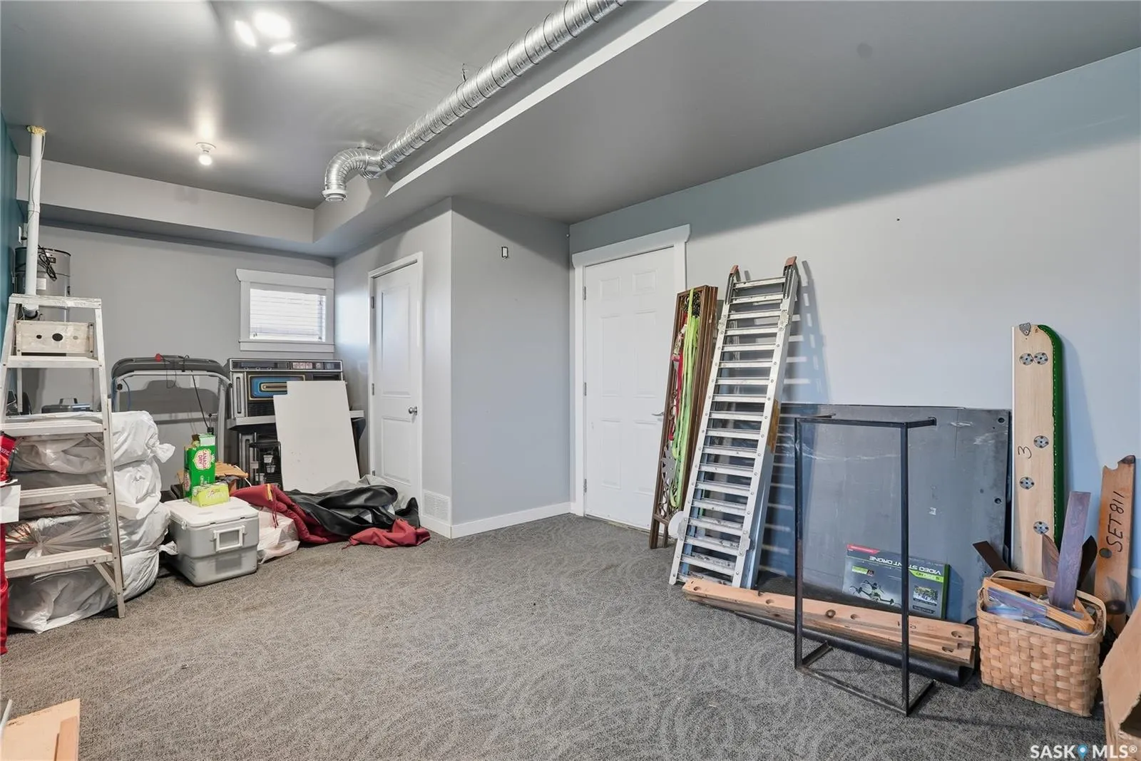 425 Langer PLACE, #12