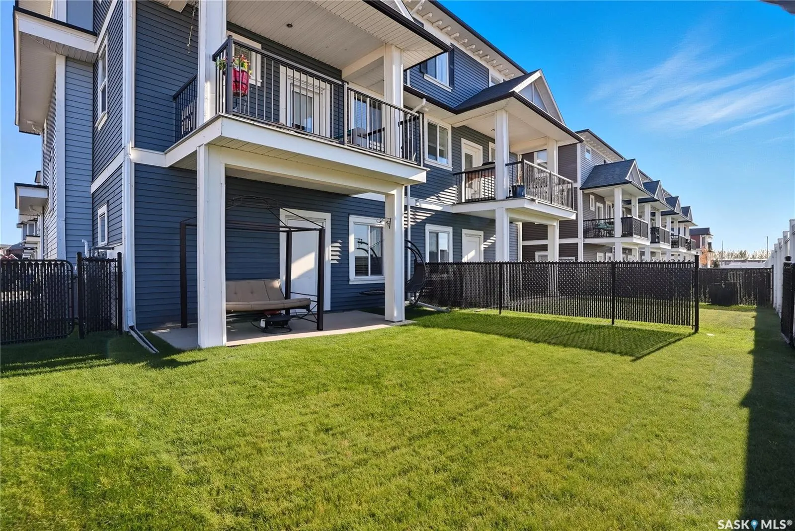 425 Langer PLACE, #12