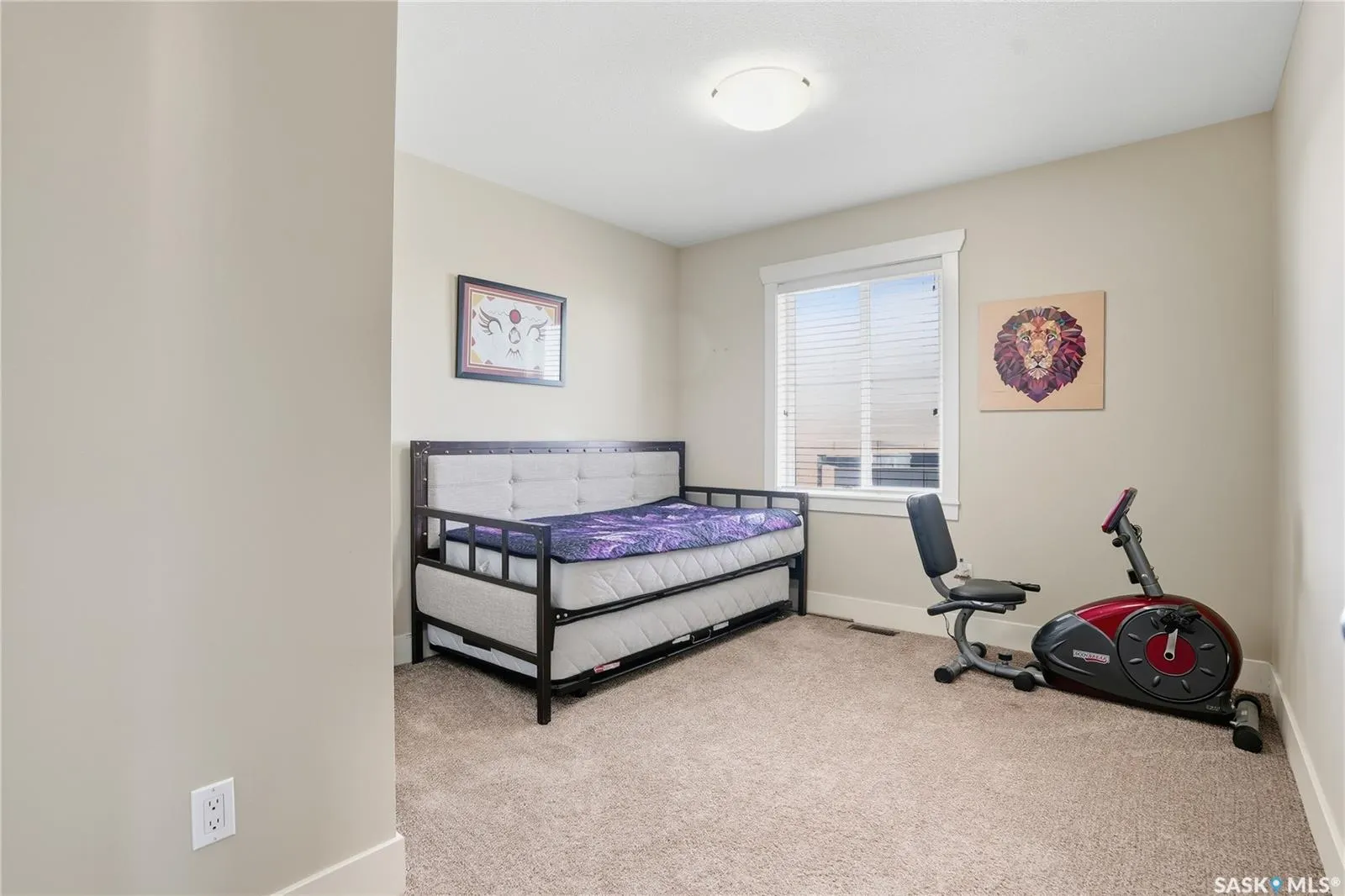 425 Langer PLACE, #12