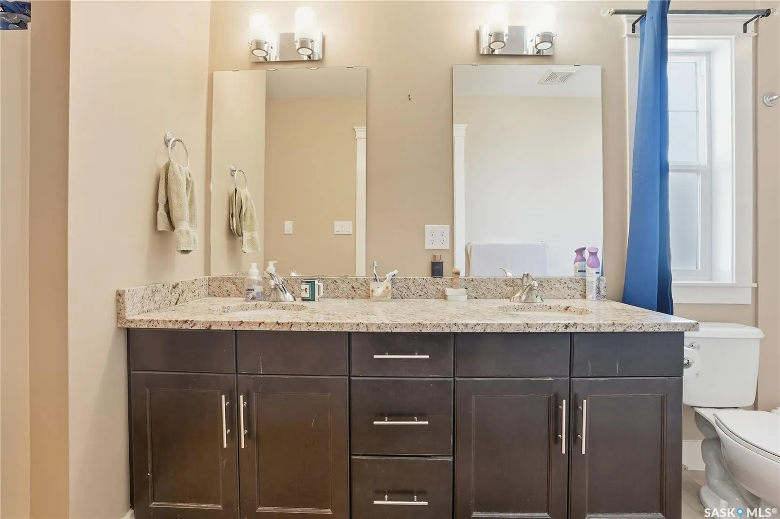 425 Langer PLACE, #12