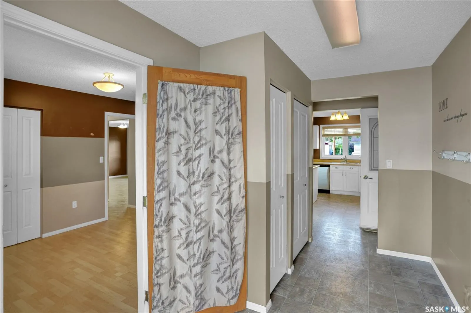 110 3rd AVENUE W