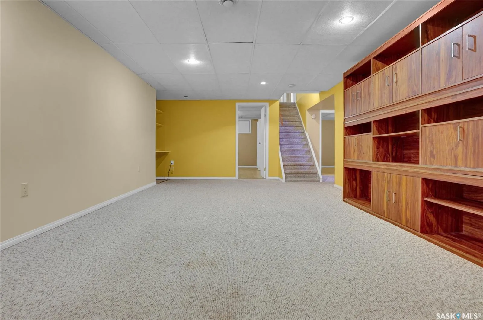 110 3rd AVENUE W