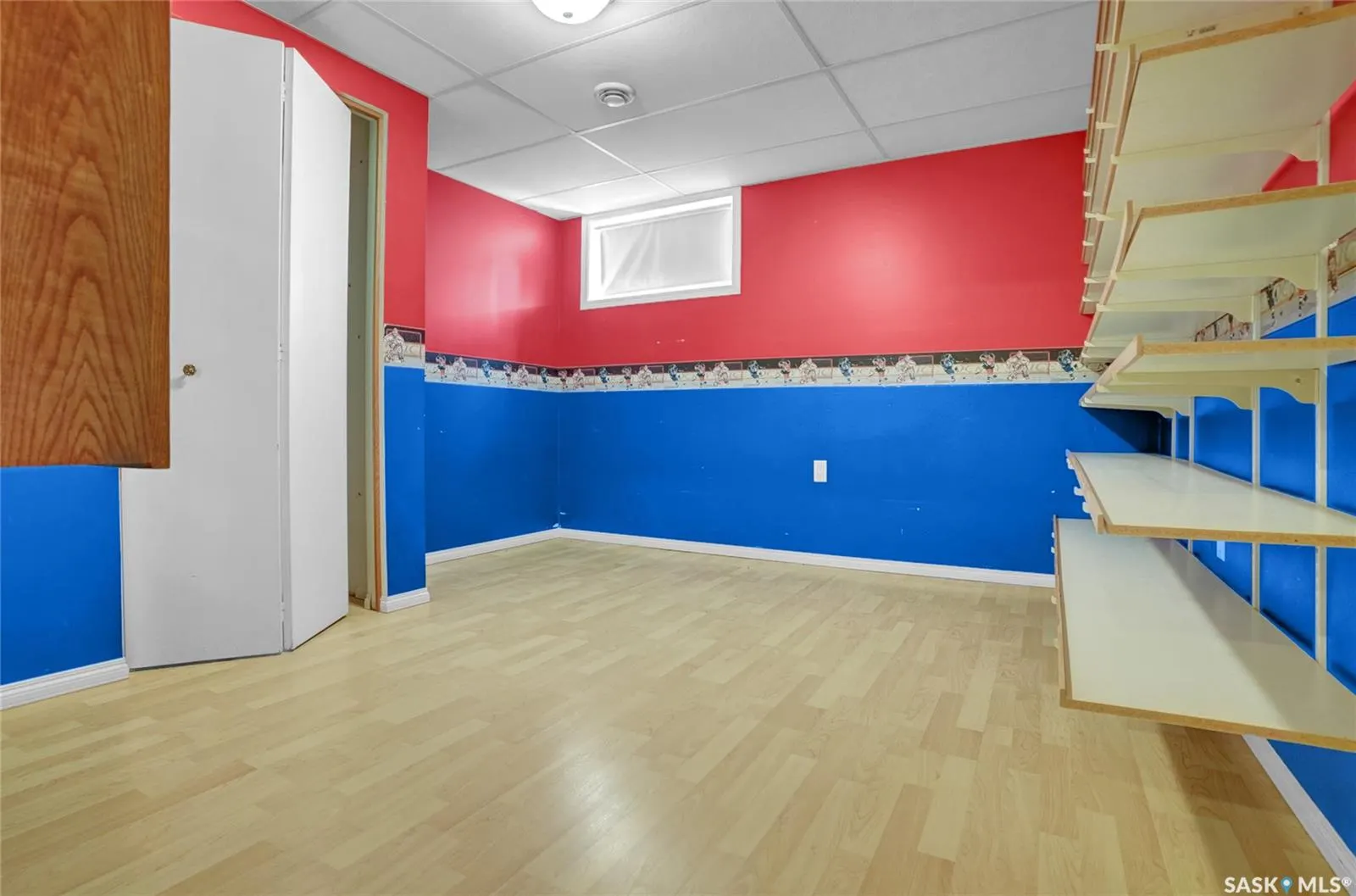 110 3rd AVENUE W