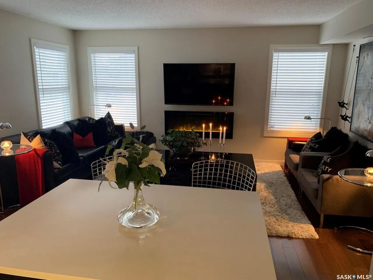 410 Ledingham WAY, #112