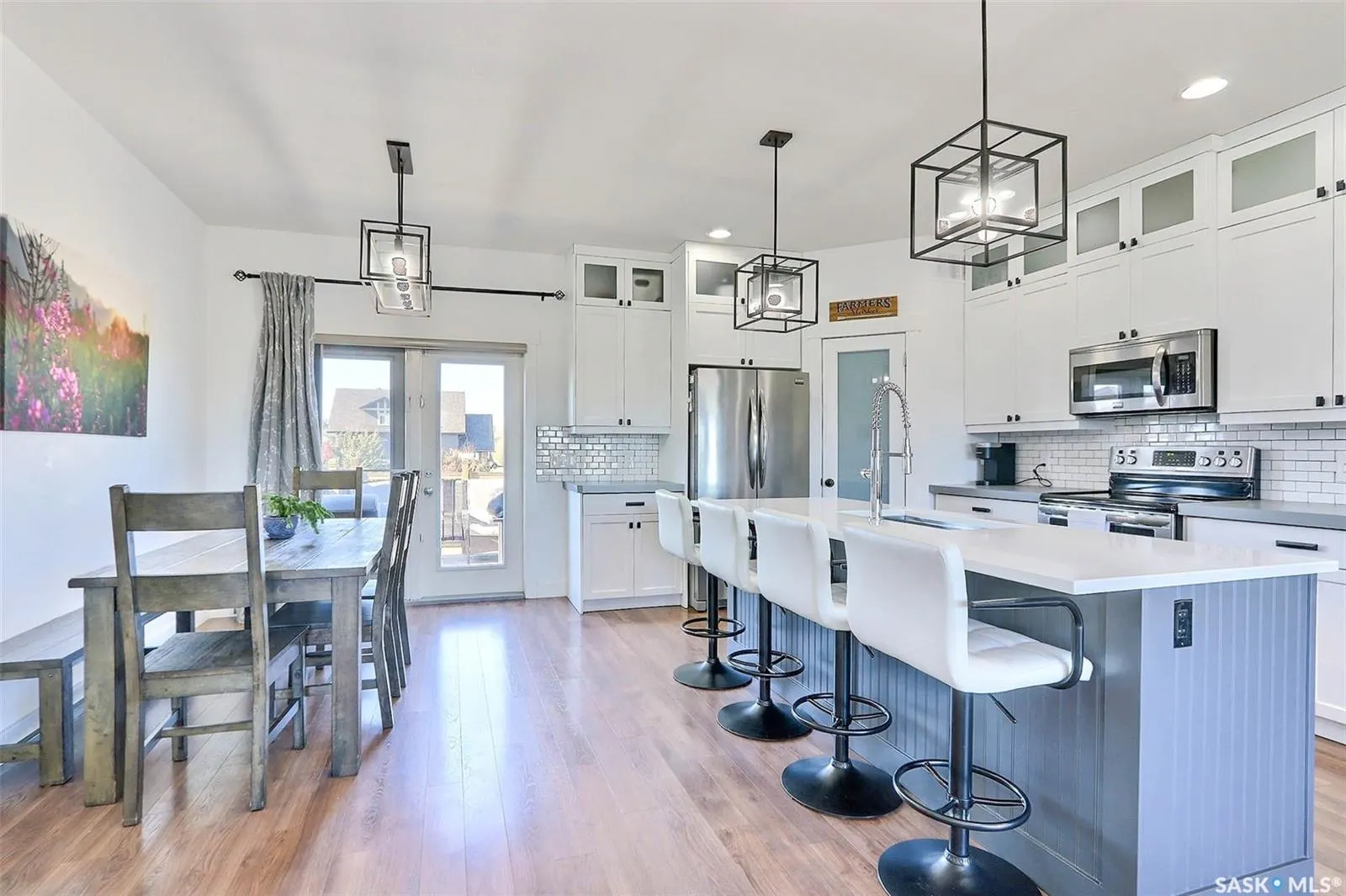 1 Borrowman PLACE