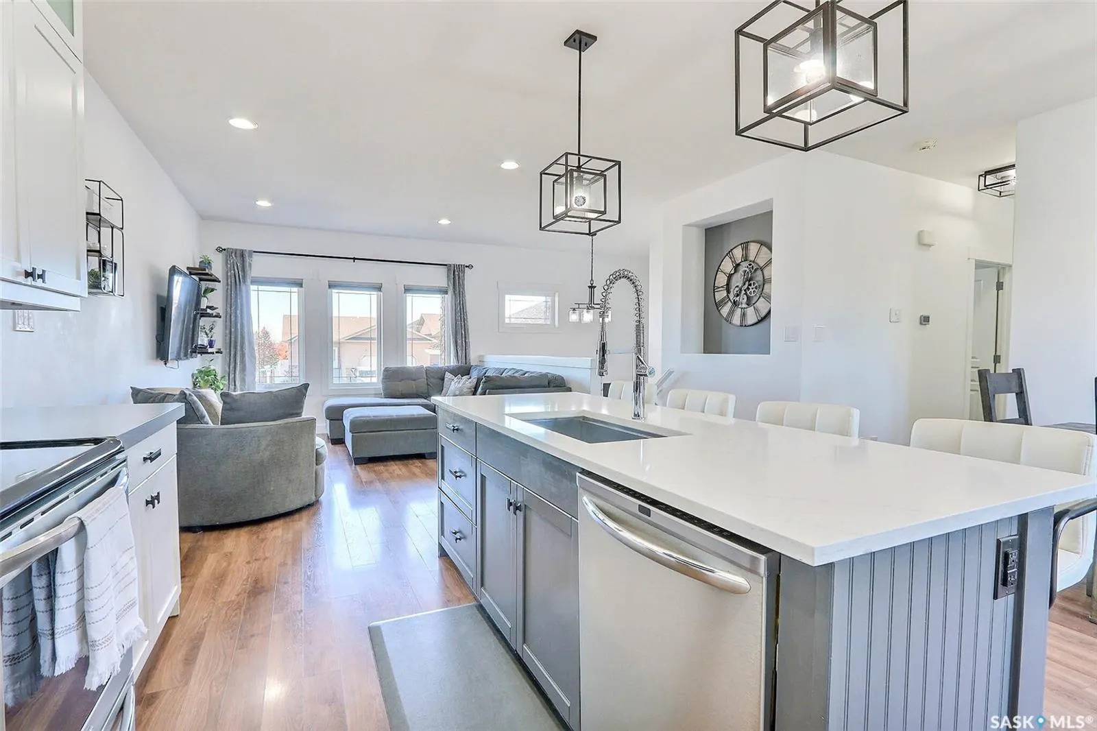1 Borrowman PLACE
