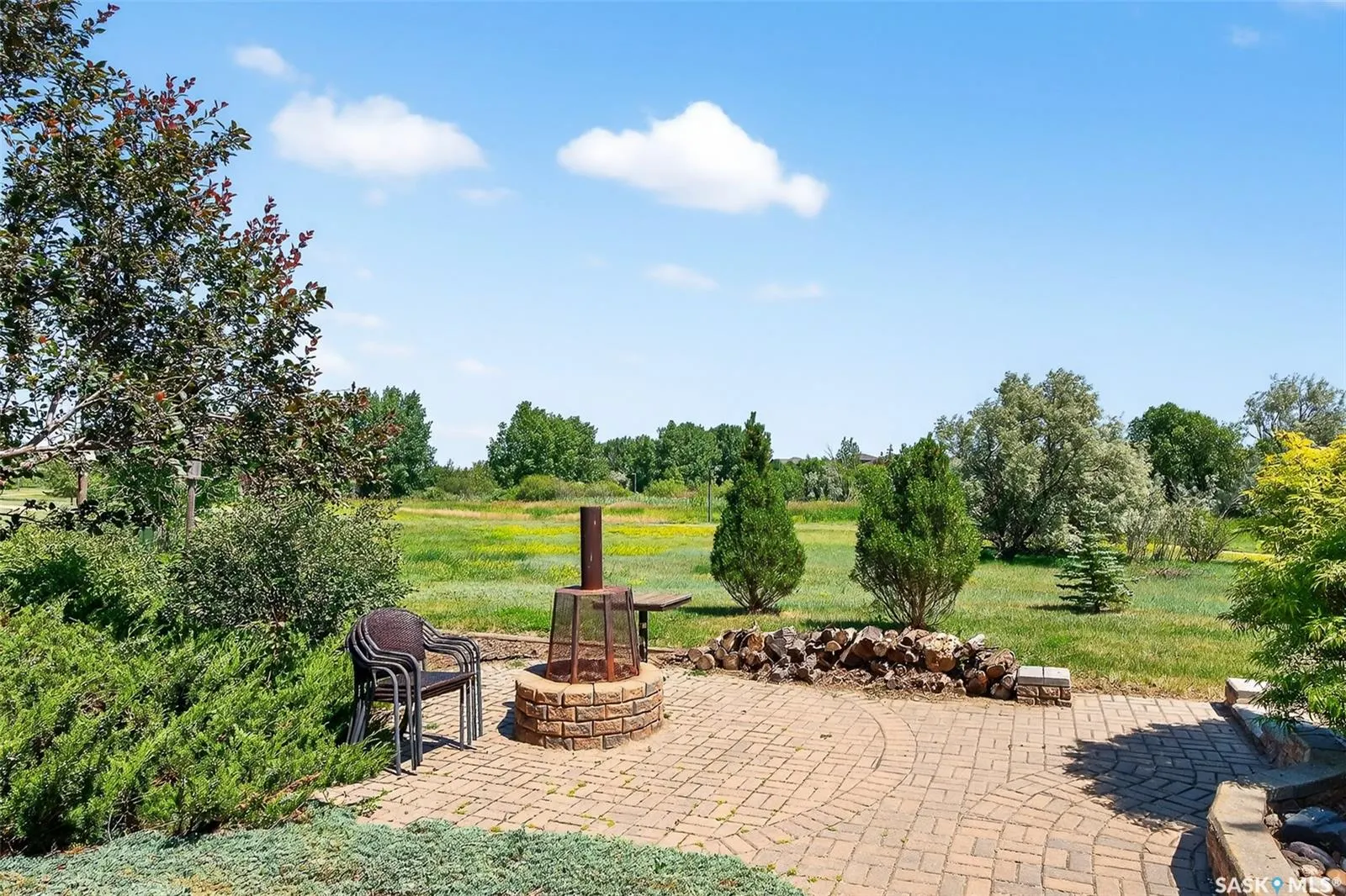 27 Indigo CRESCENT
