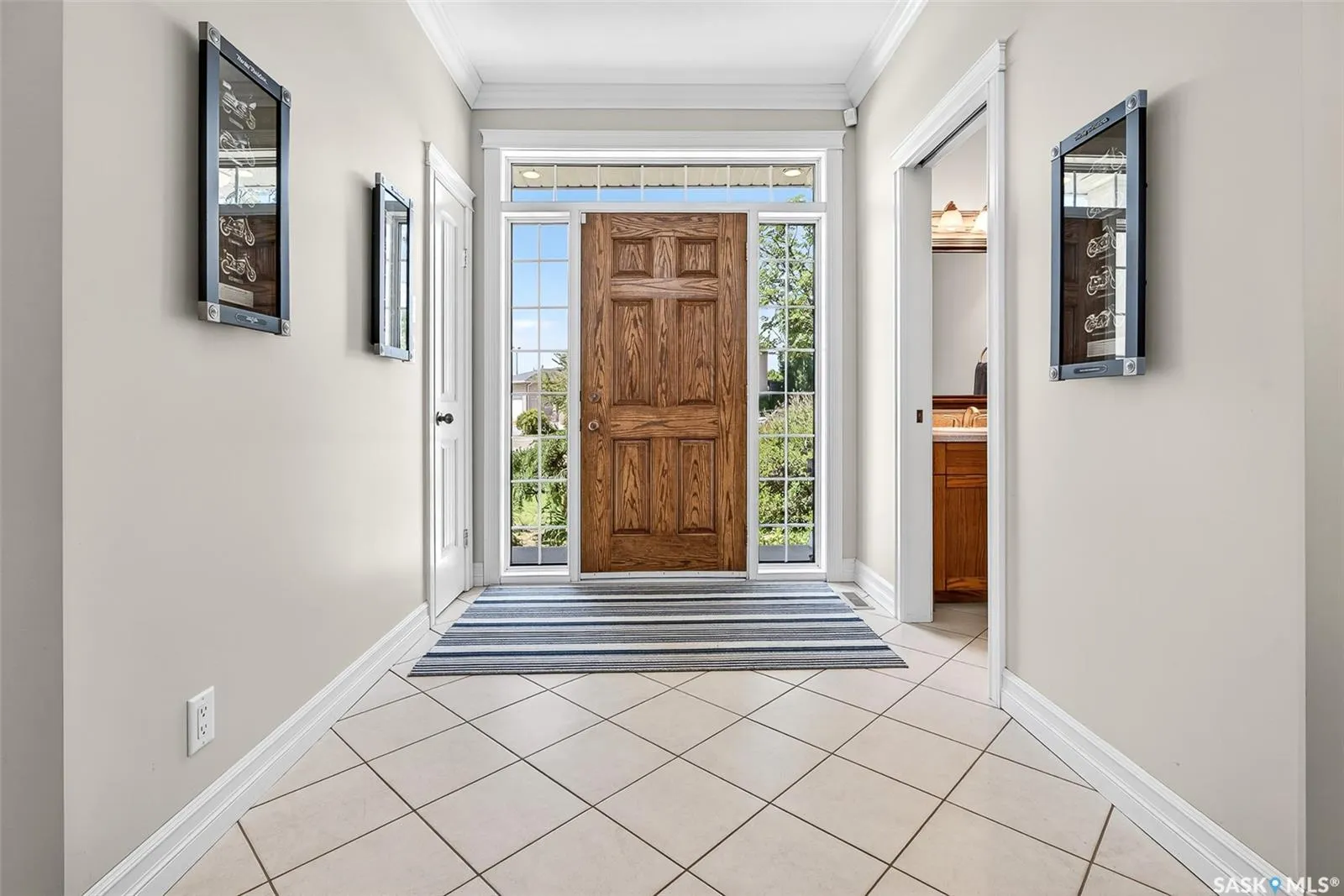 27 Indigo CRESCENT