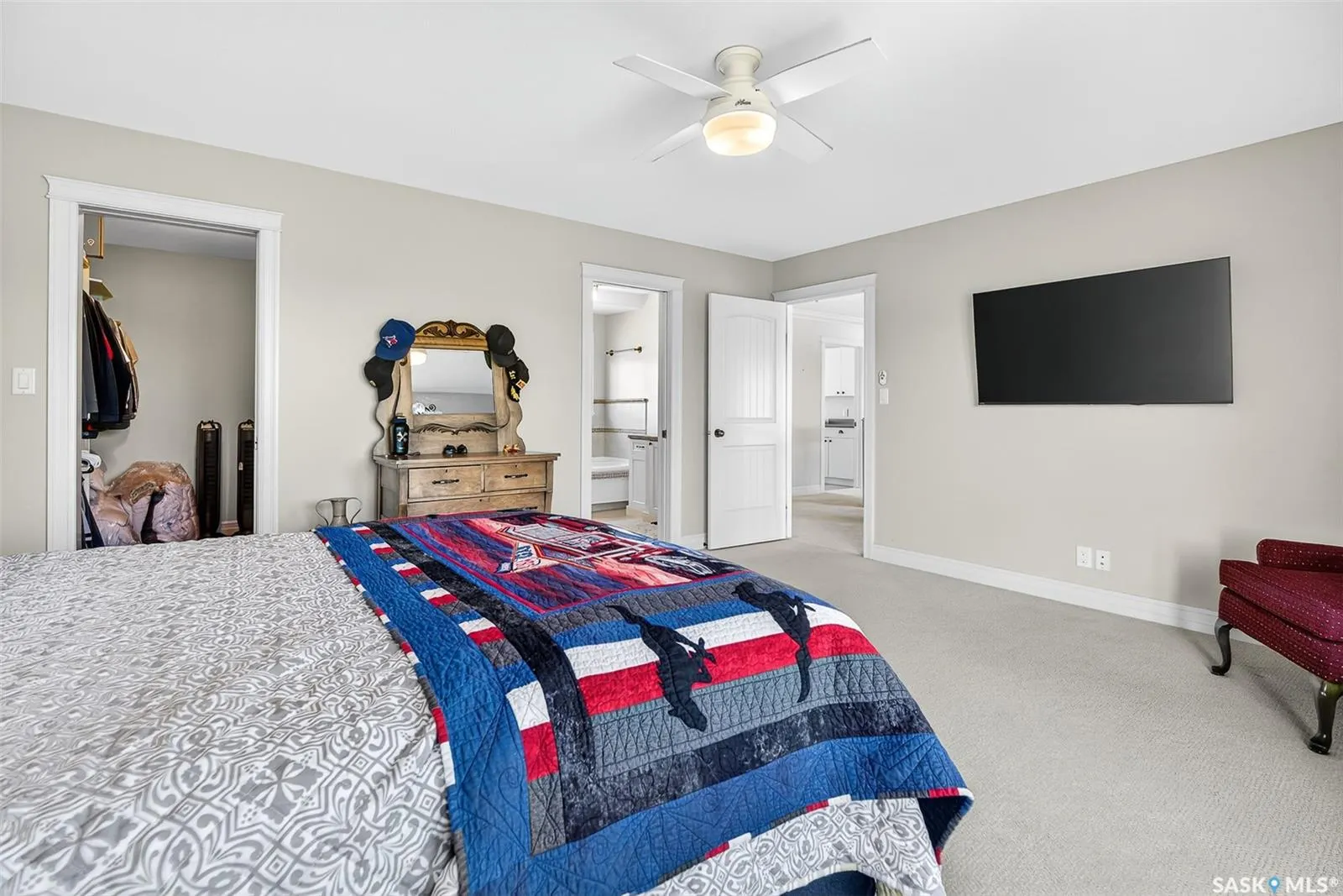 27 Indigo CRESCENT