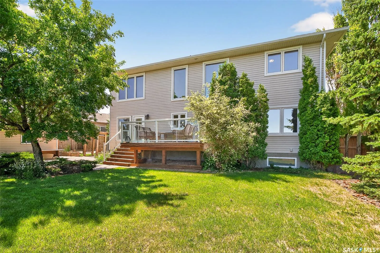 27 Indigo CRESCENT