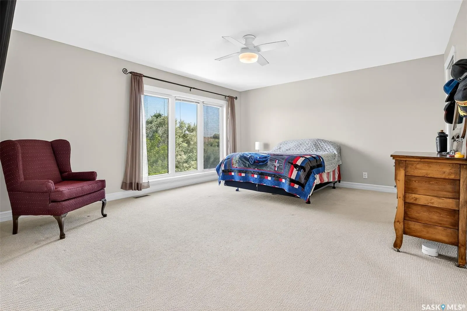 27 Indigo CRESCENT
