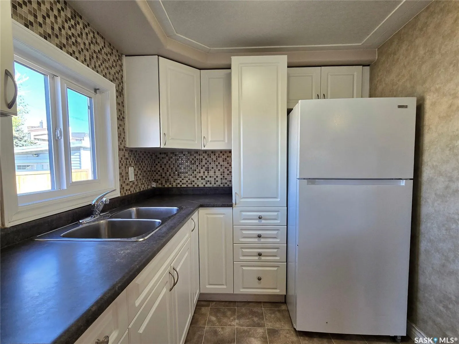 219 Grant STREET, #2