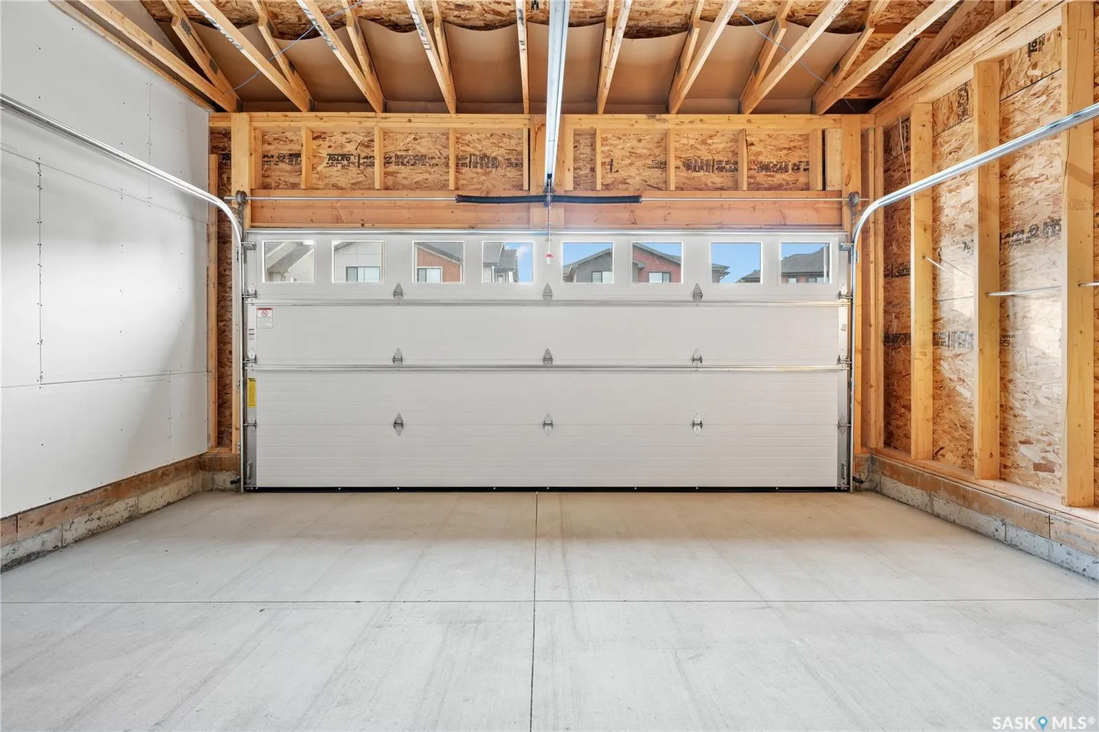 407 Kinloch CRESCENT