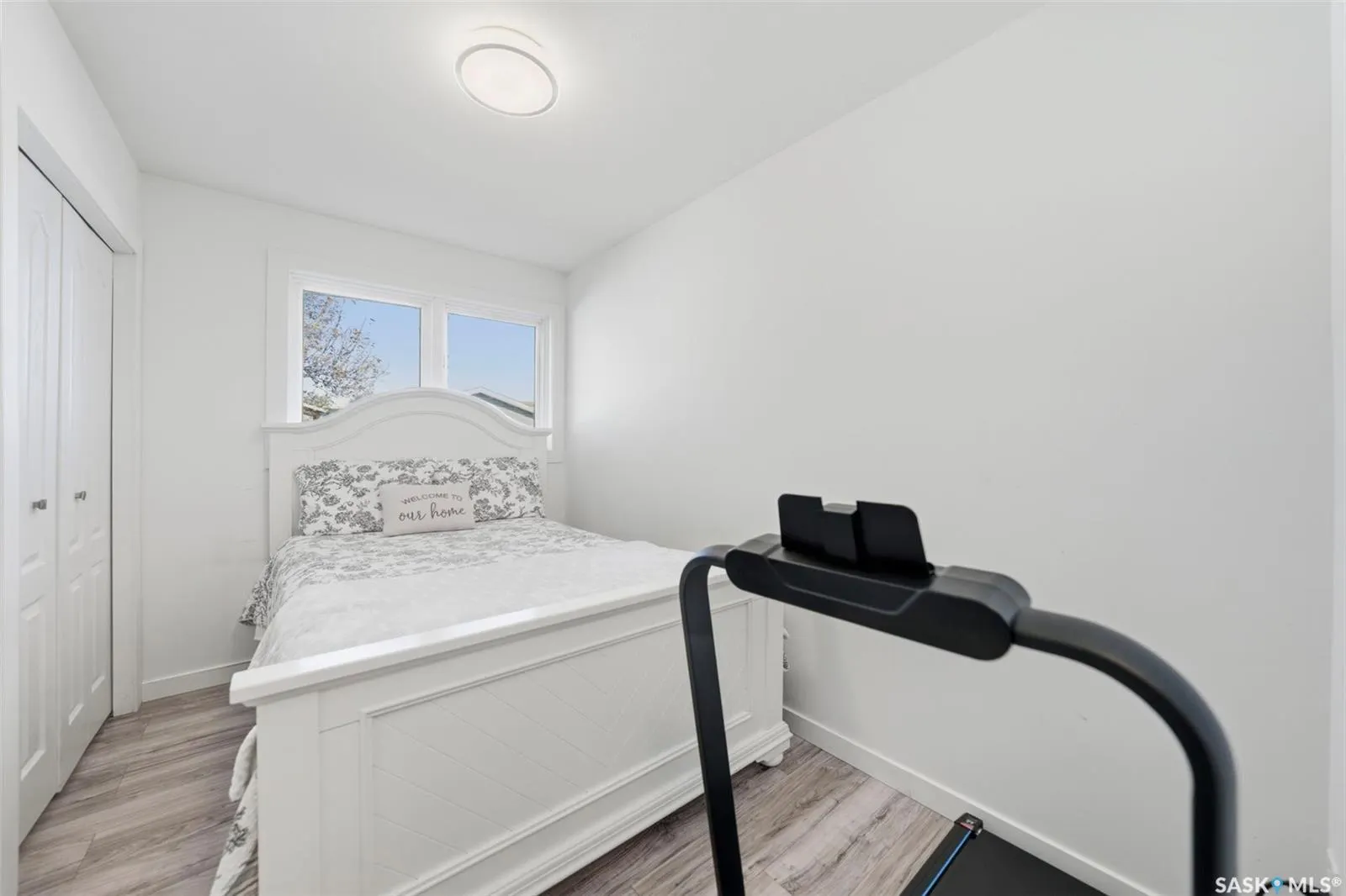 1010 Haslam CRESCENT