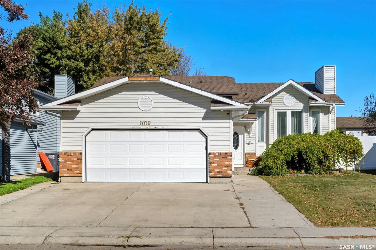 1010 Haslam CRESCENT