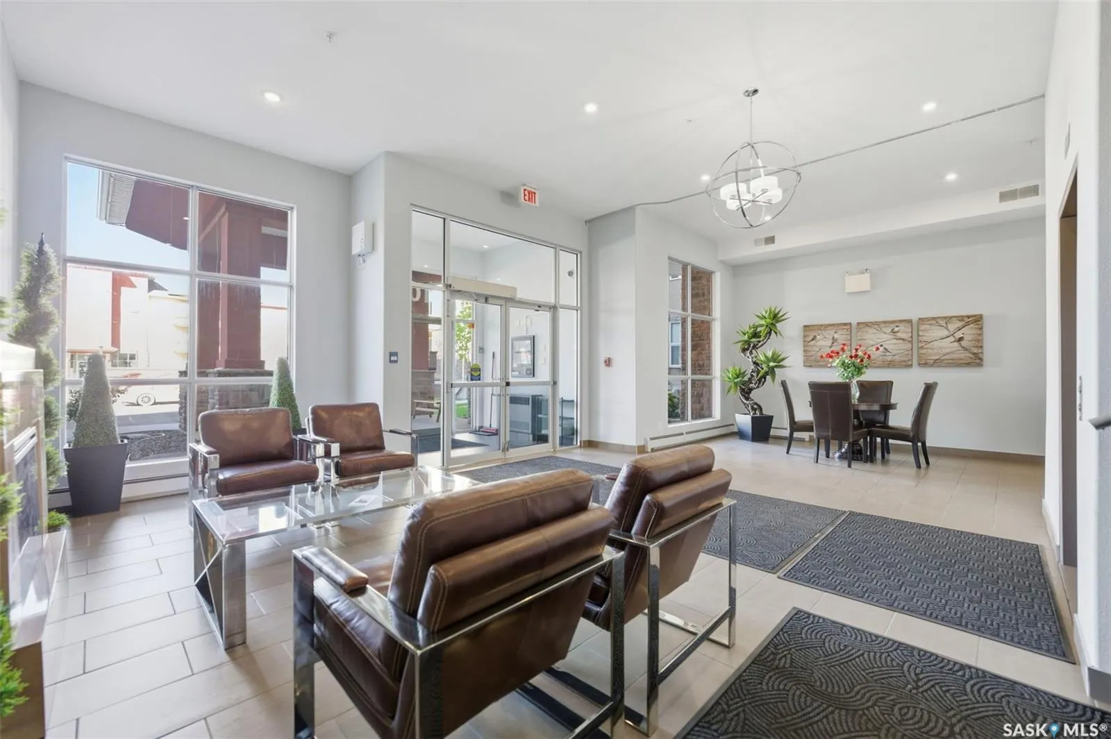 1035 Moss AVENUE, #324