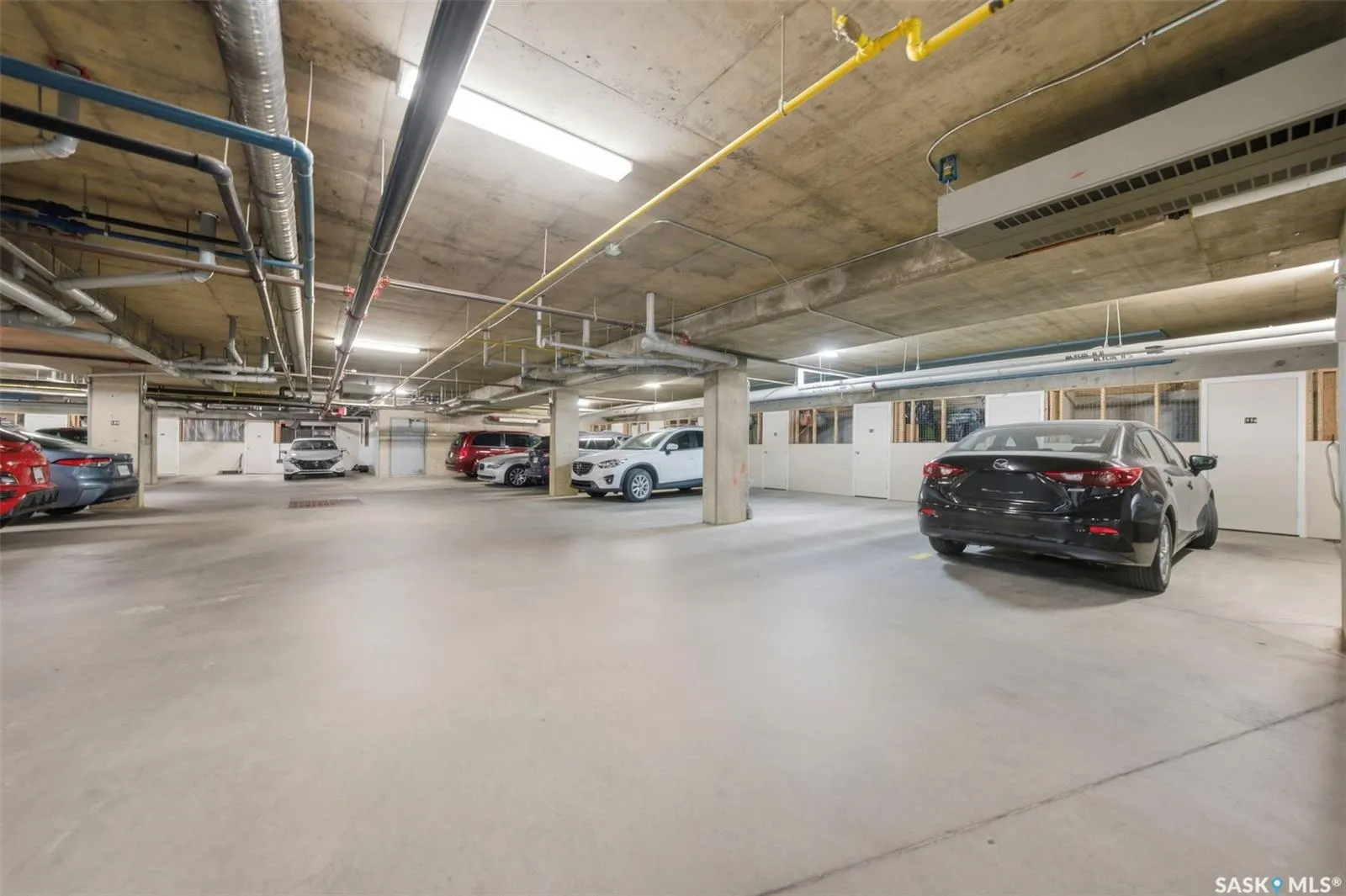 1035 Moss AVENUE, #324