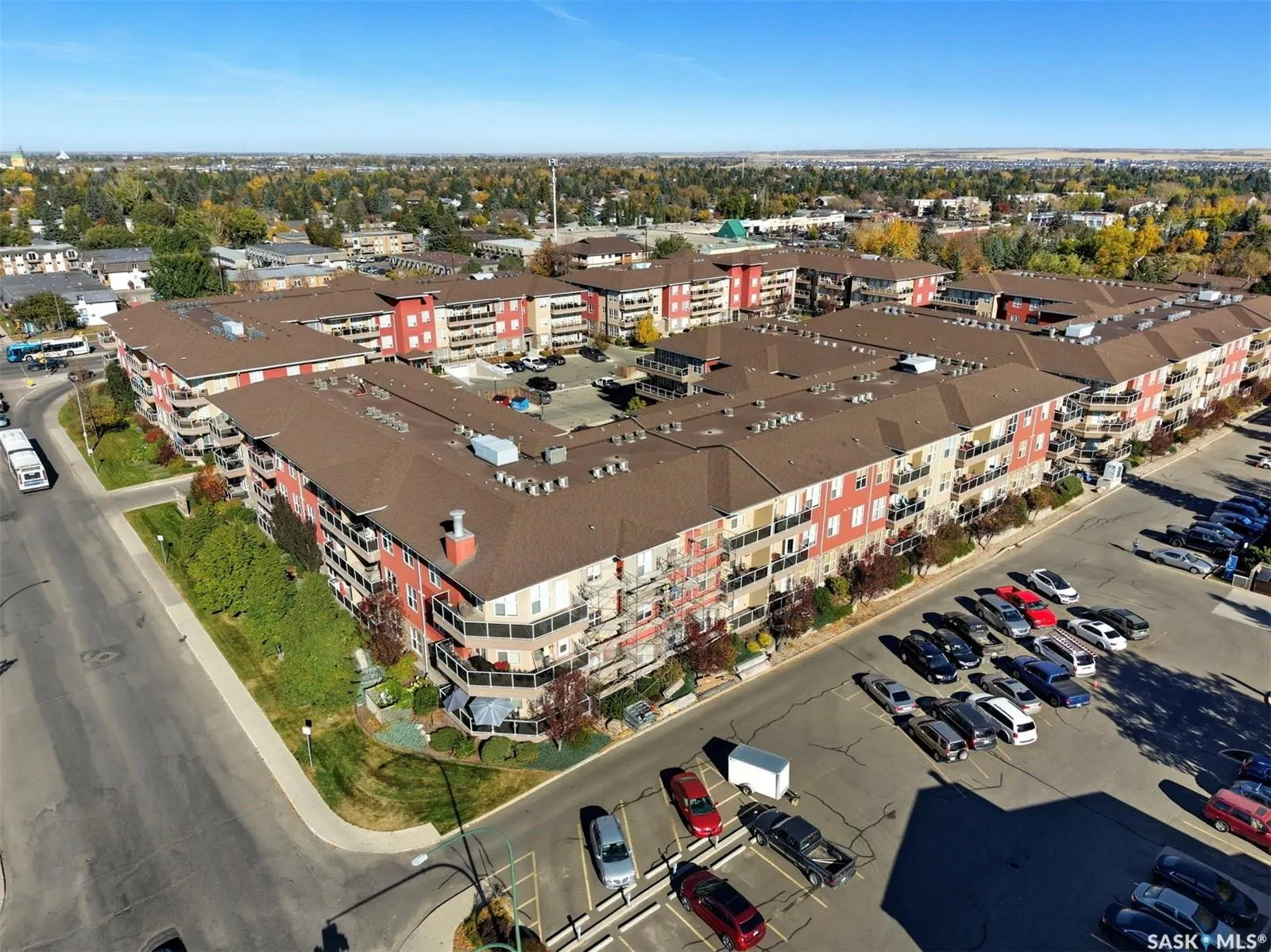 1035 Moss AVENUE, #324