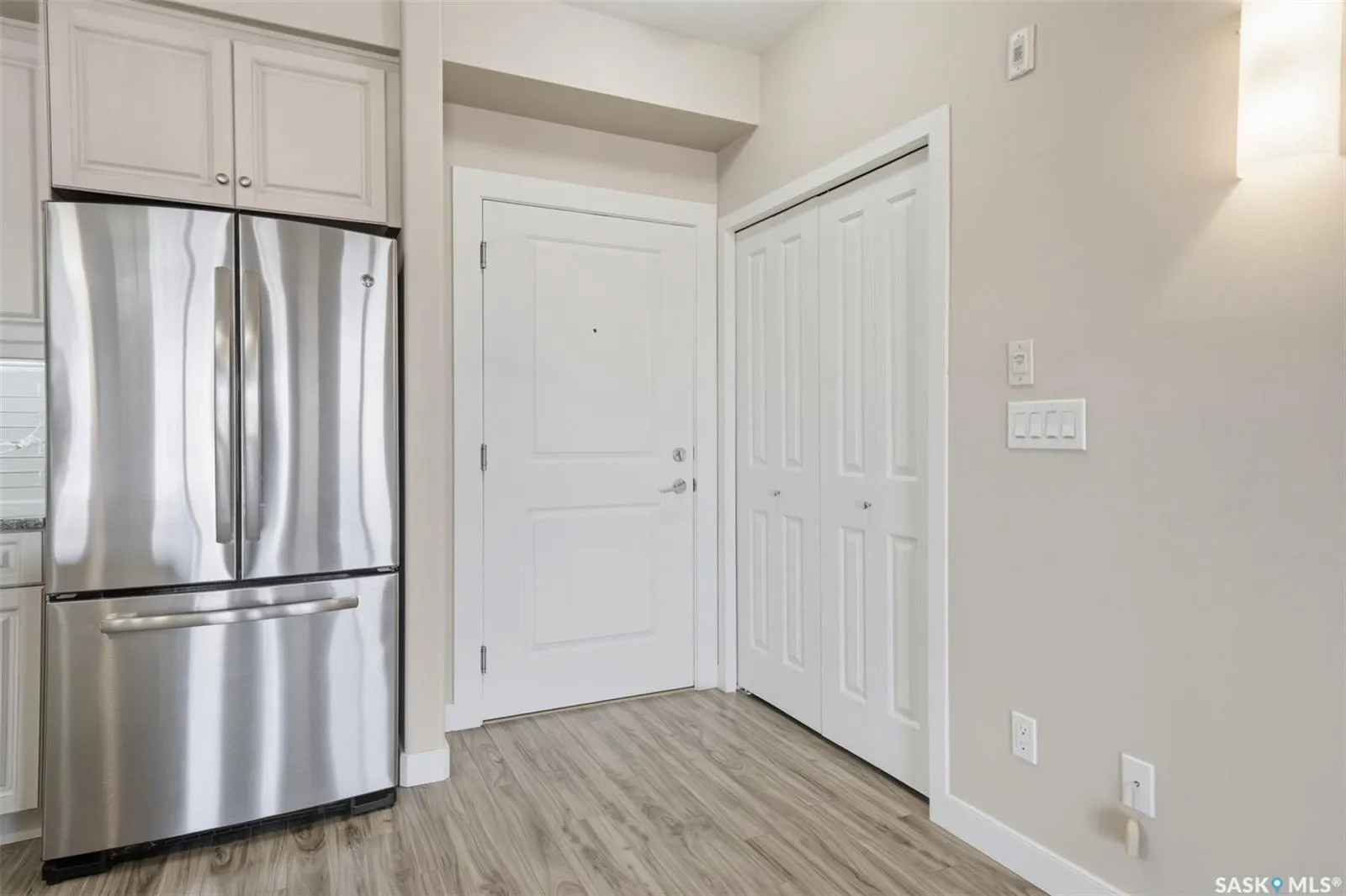 1035 Moss AVENUE, #324