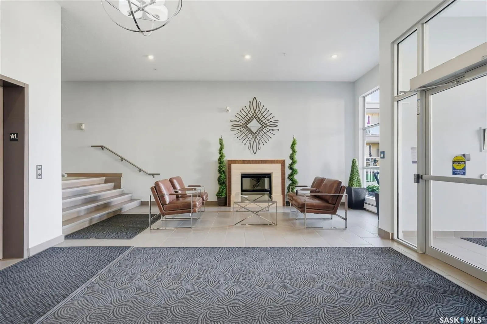 1035 Moss AVENUE, #324