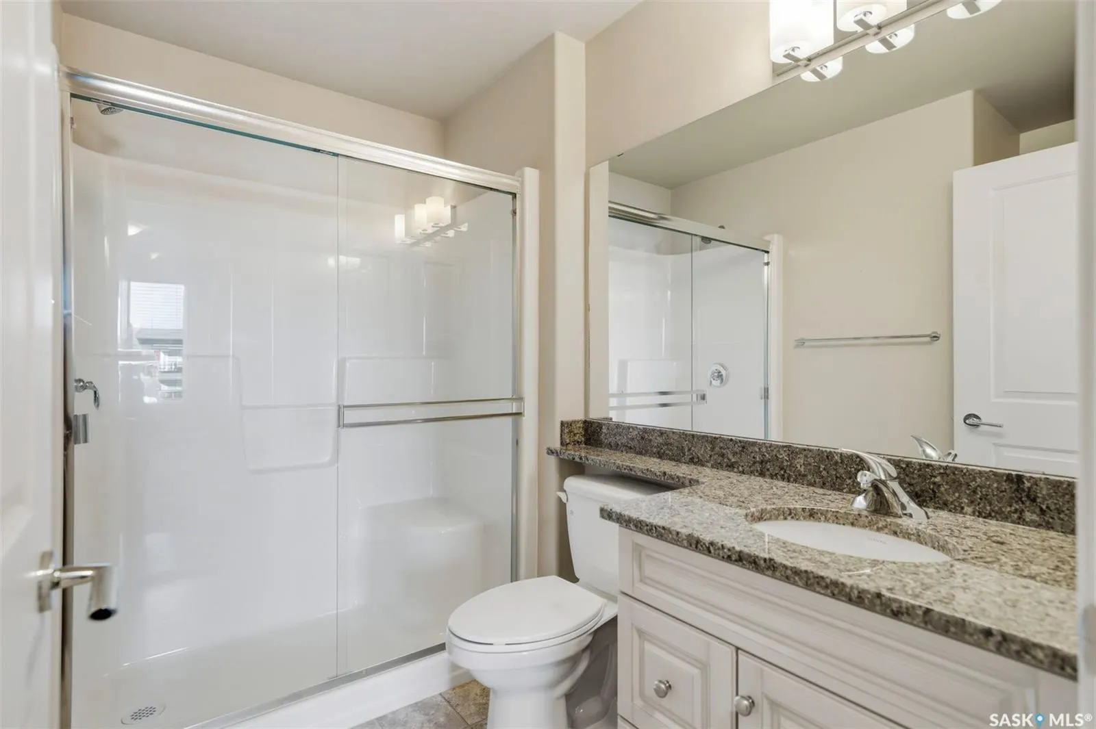 1035 Moss AVENUE, #324