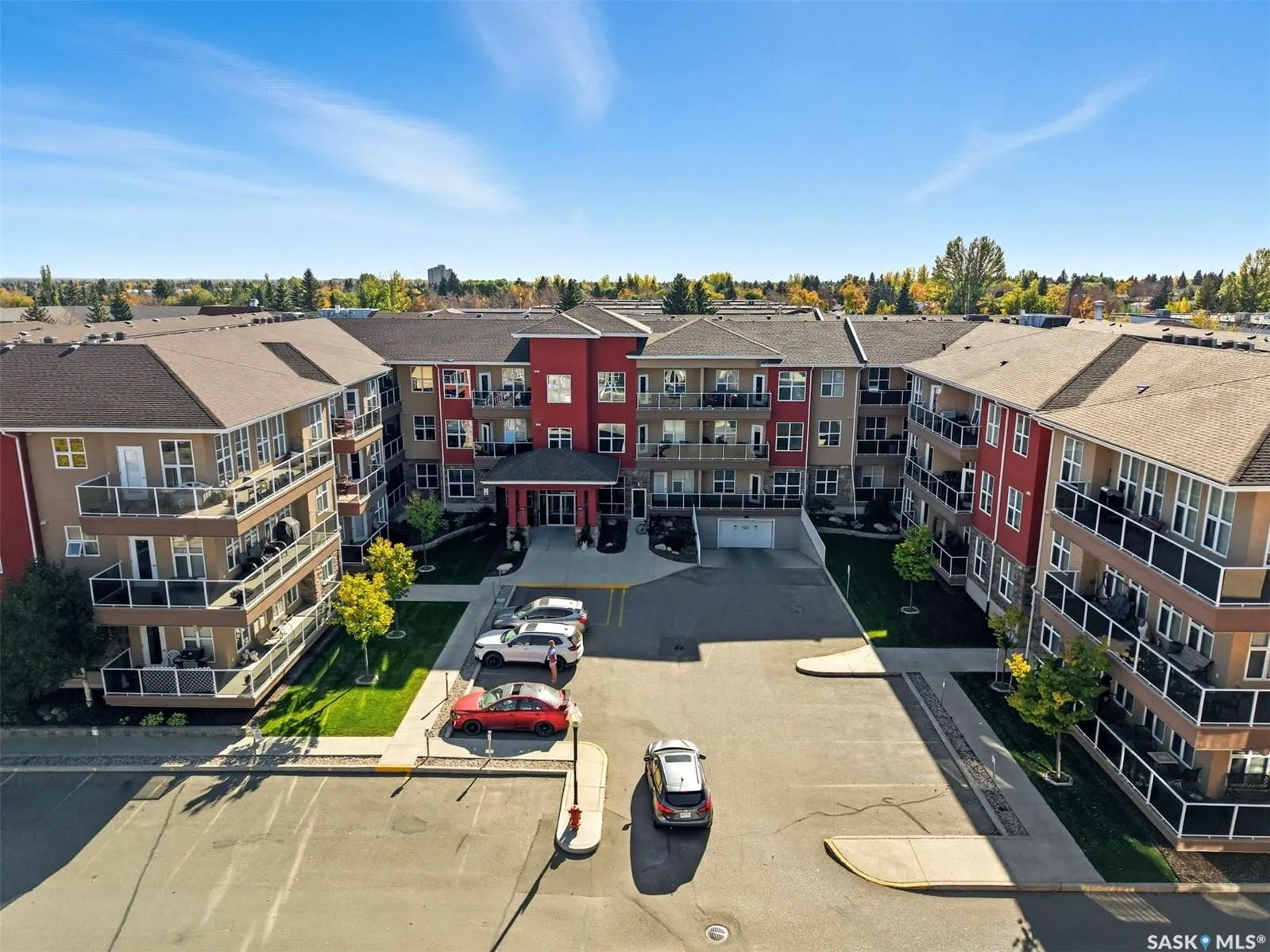 1035 Moss AVENUE, #324