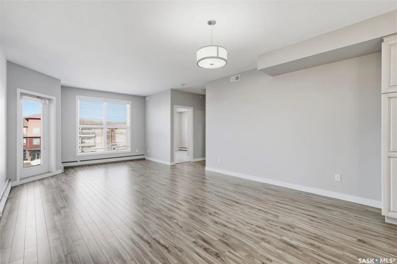 1035 Moss AVENUE, #324