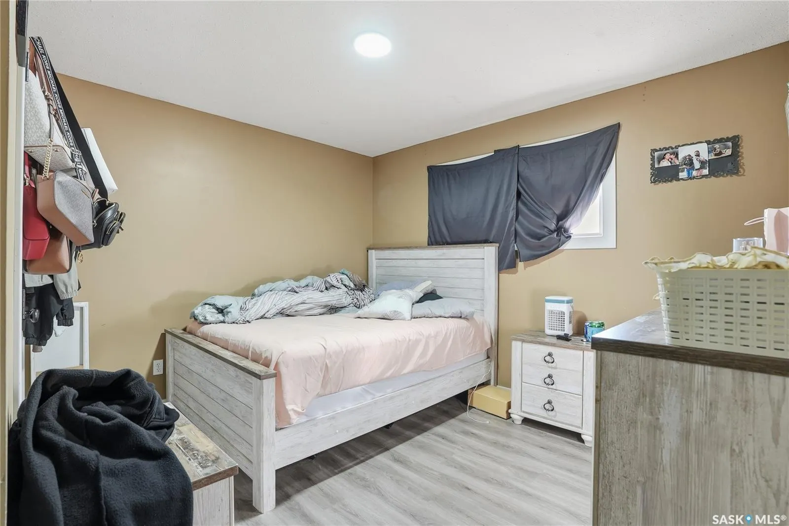121 Olmstead ROAD