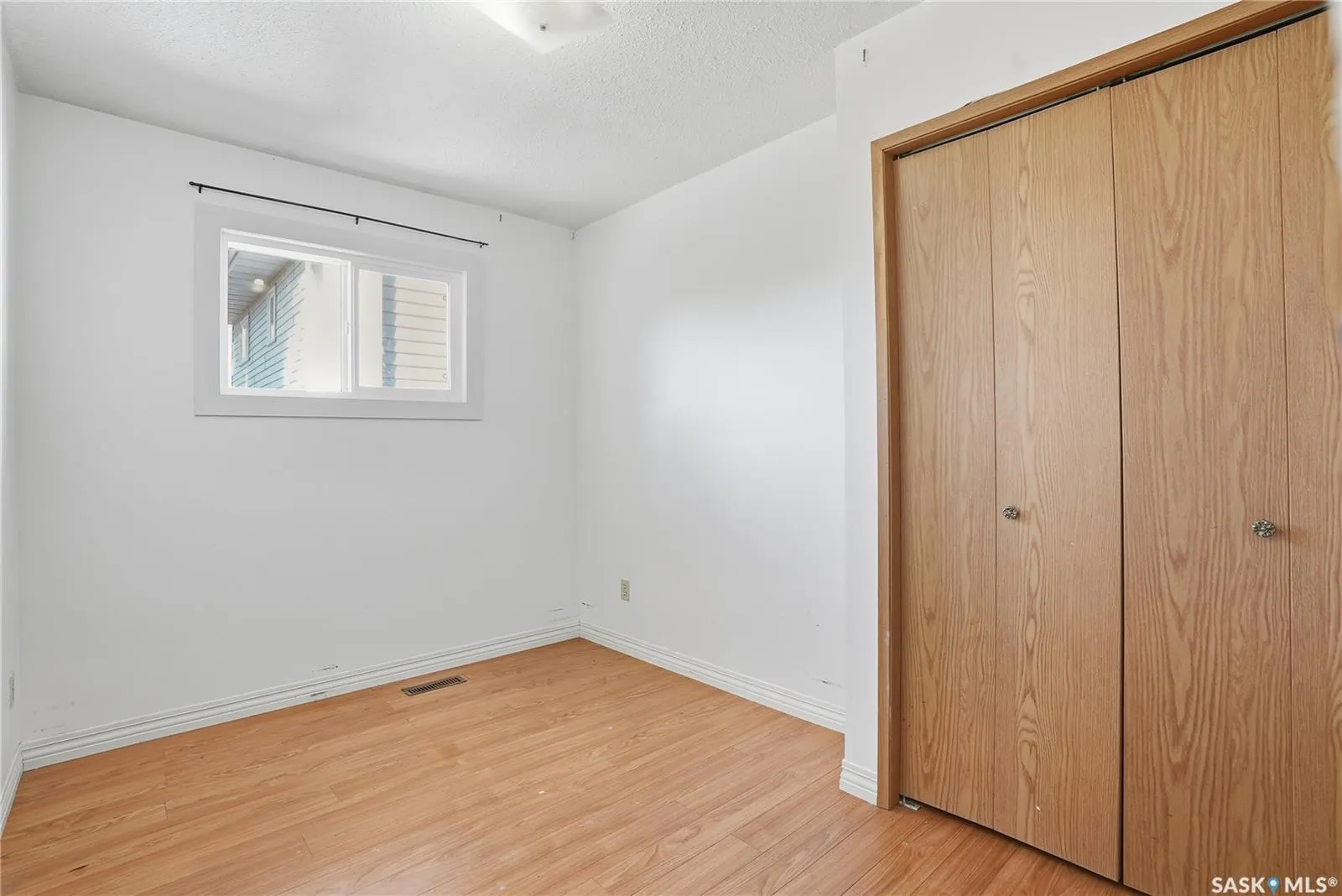 121 Olmstead ROAD