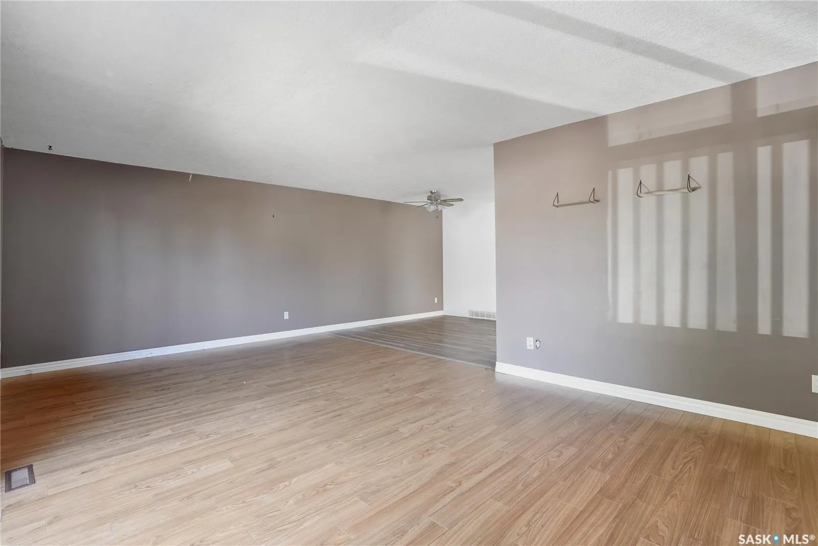 121 Olmstead ROAD