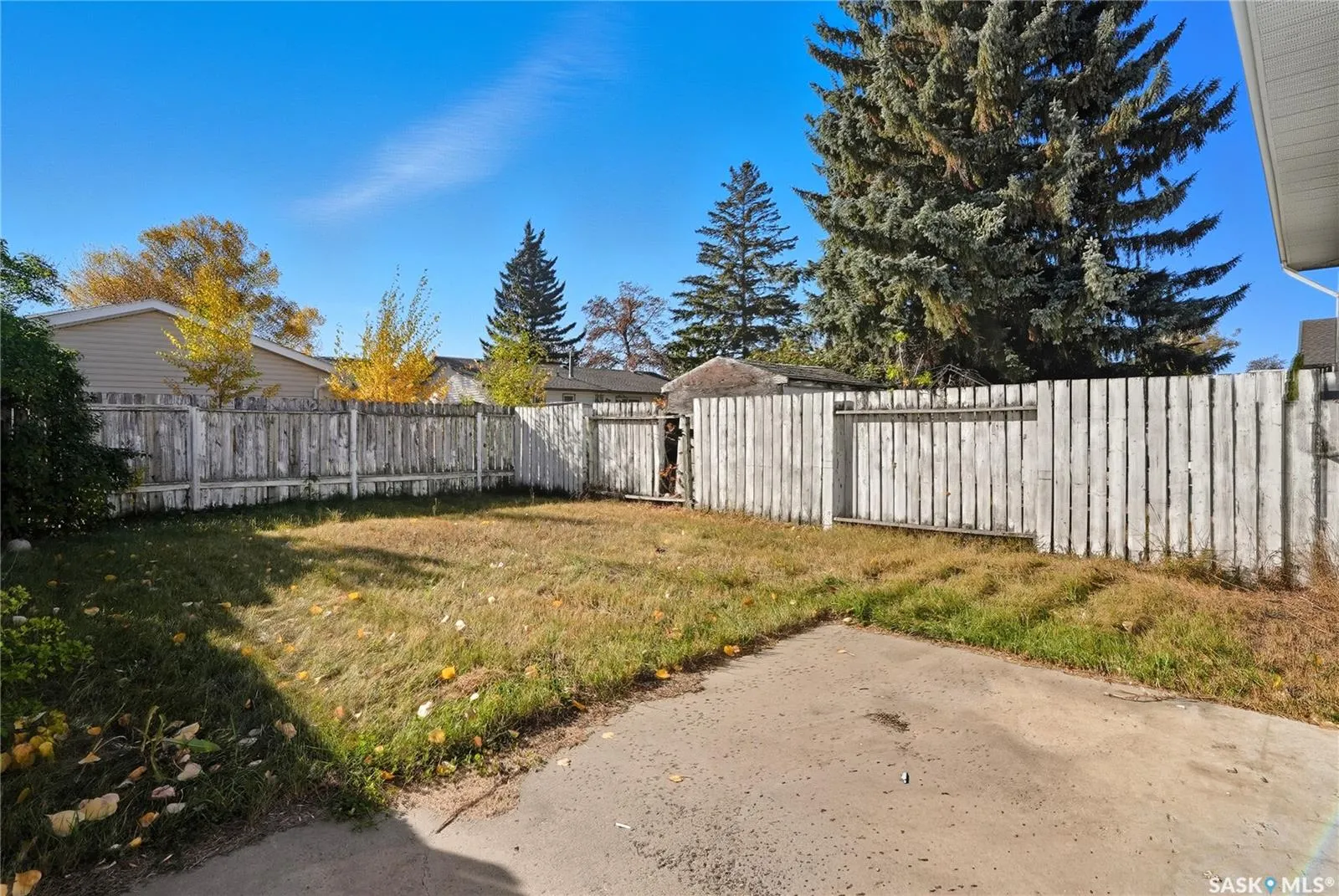 121 Olmstead ROAD