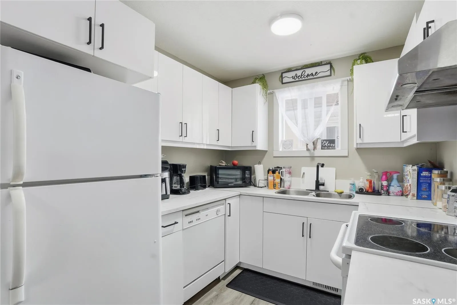 121 Olmstead ROAD