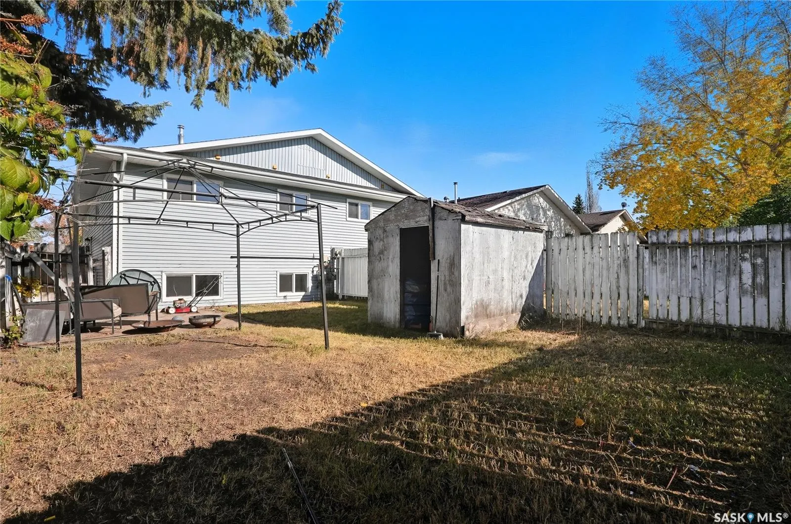 121 Olmstead ROAD