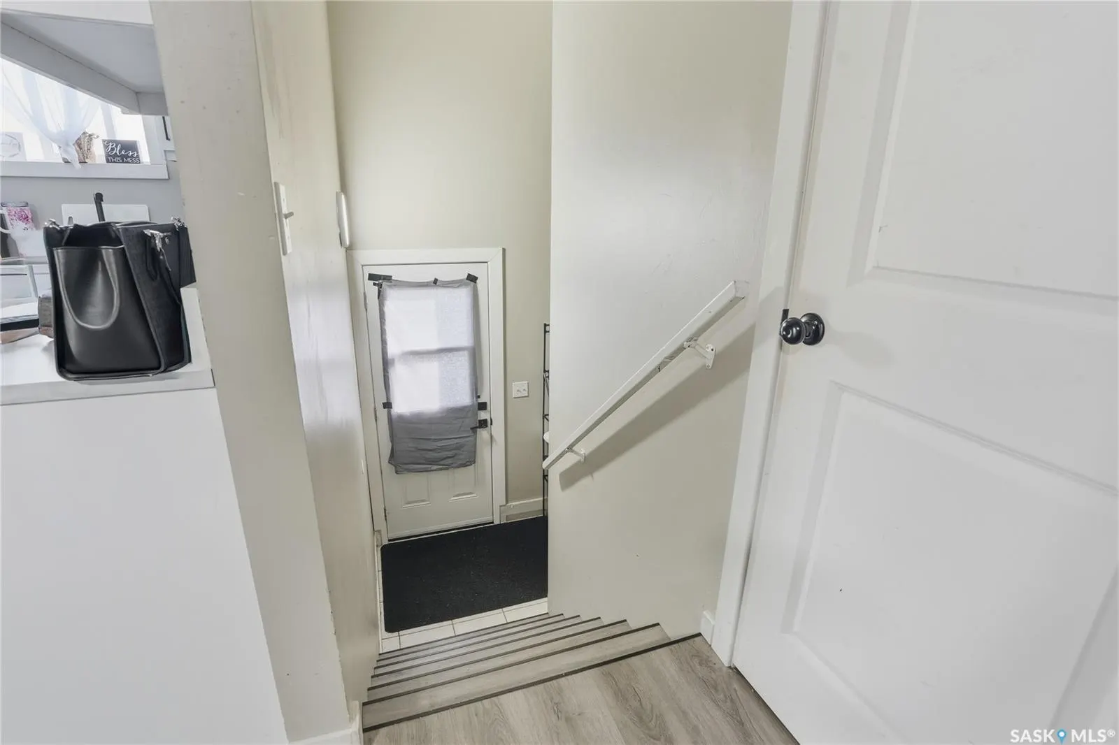 121 Olmstead ROAD
