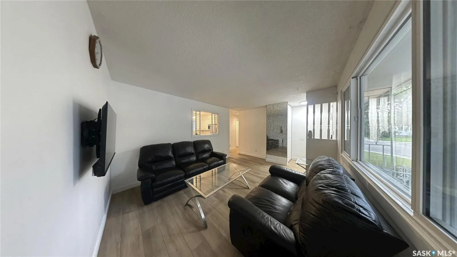 41 Cartier CRESCENT