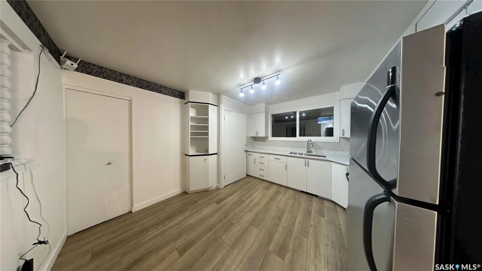 41 Cartier CRESCENT