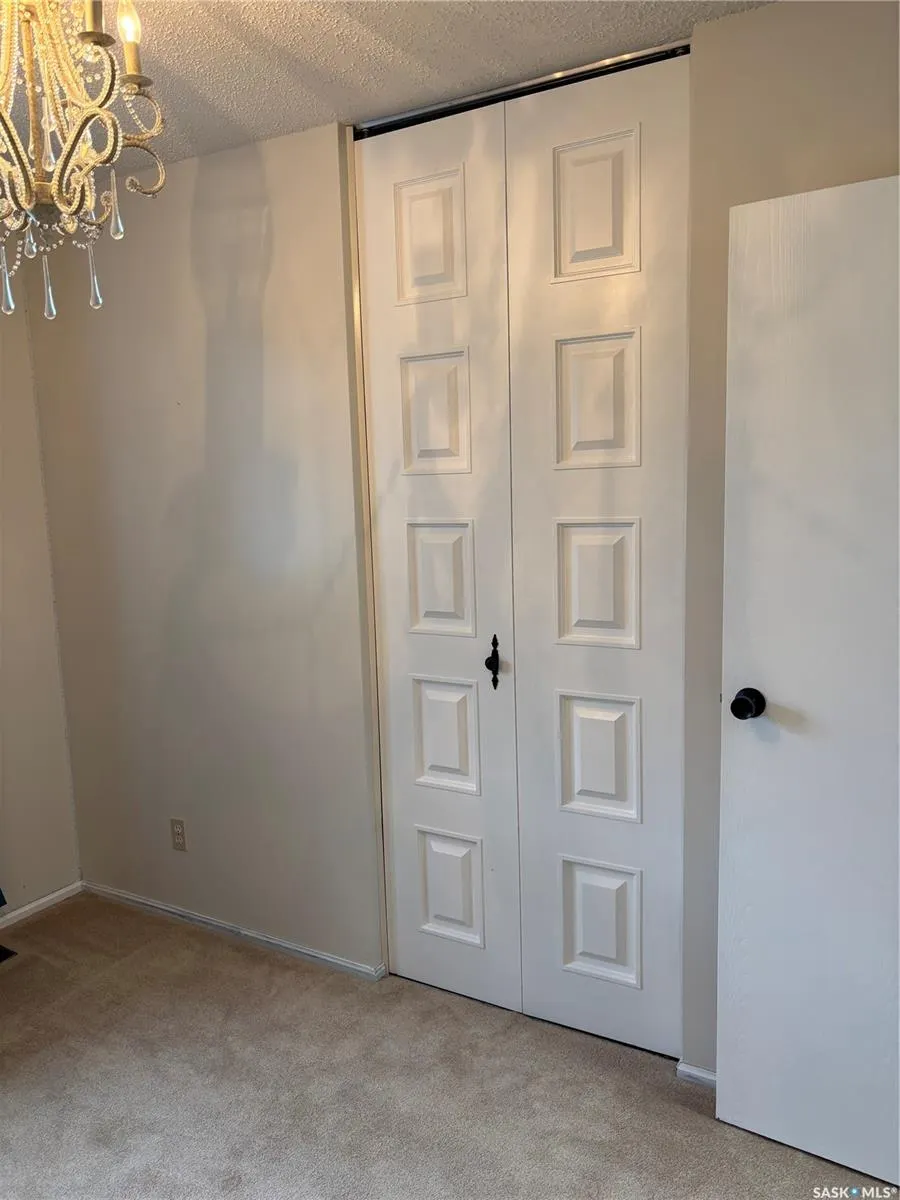 40 Overlord CRESCENT