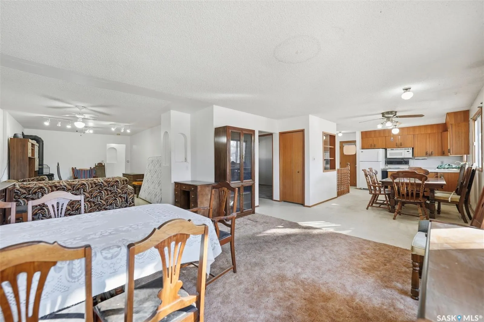 117 3rd STREET E