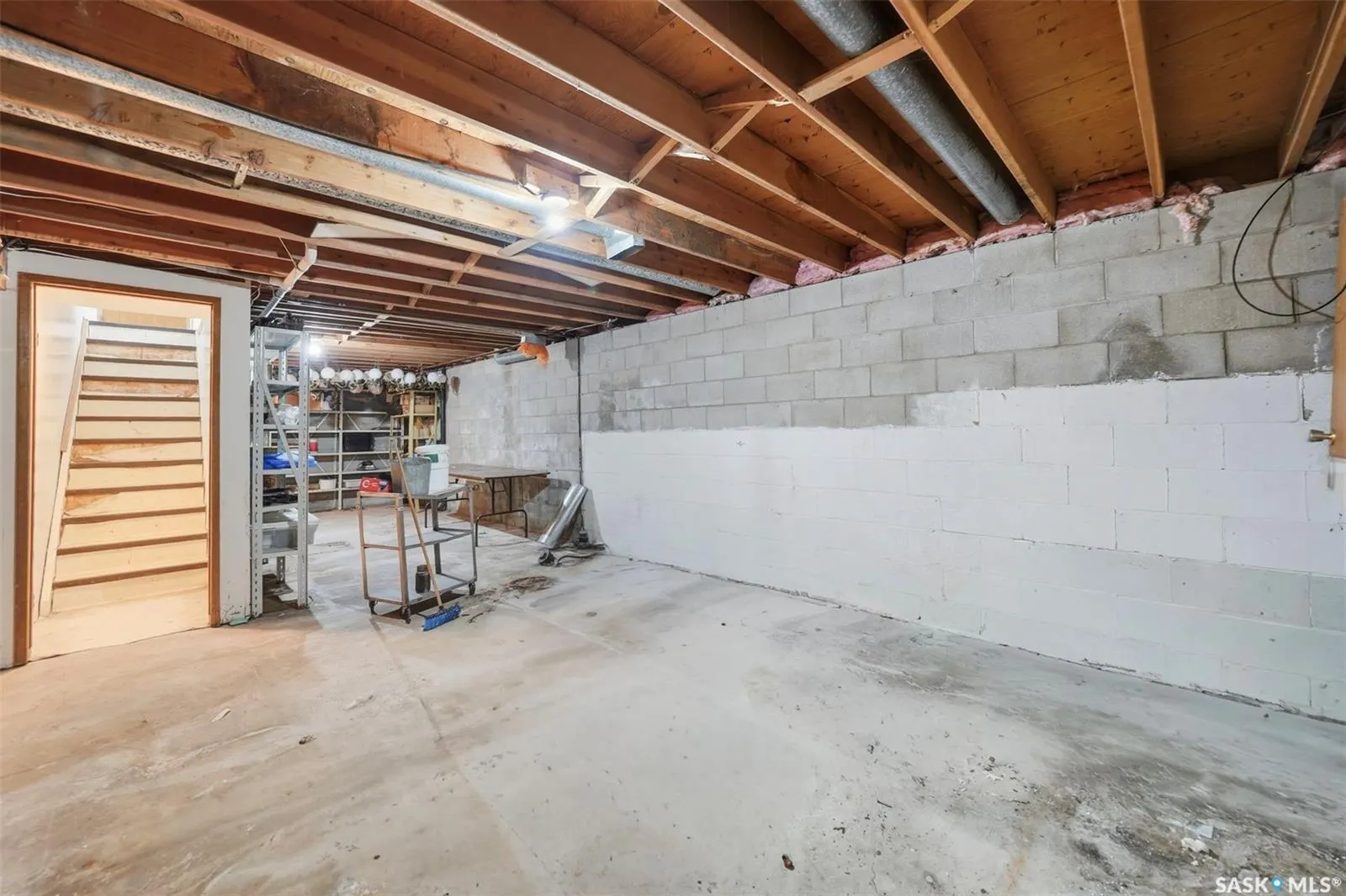 117 3rd STREET E