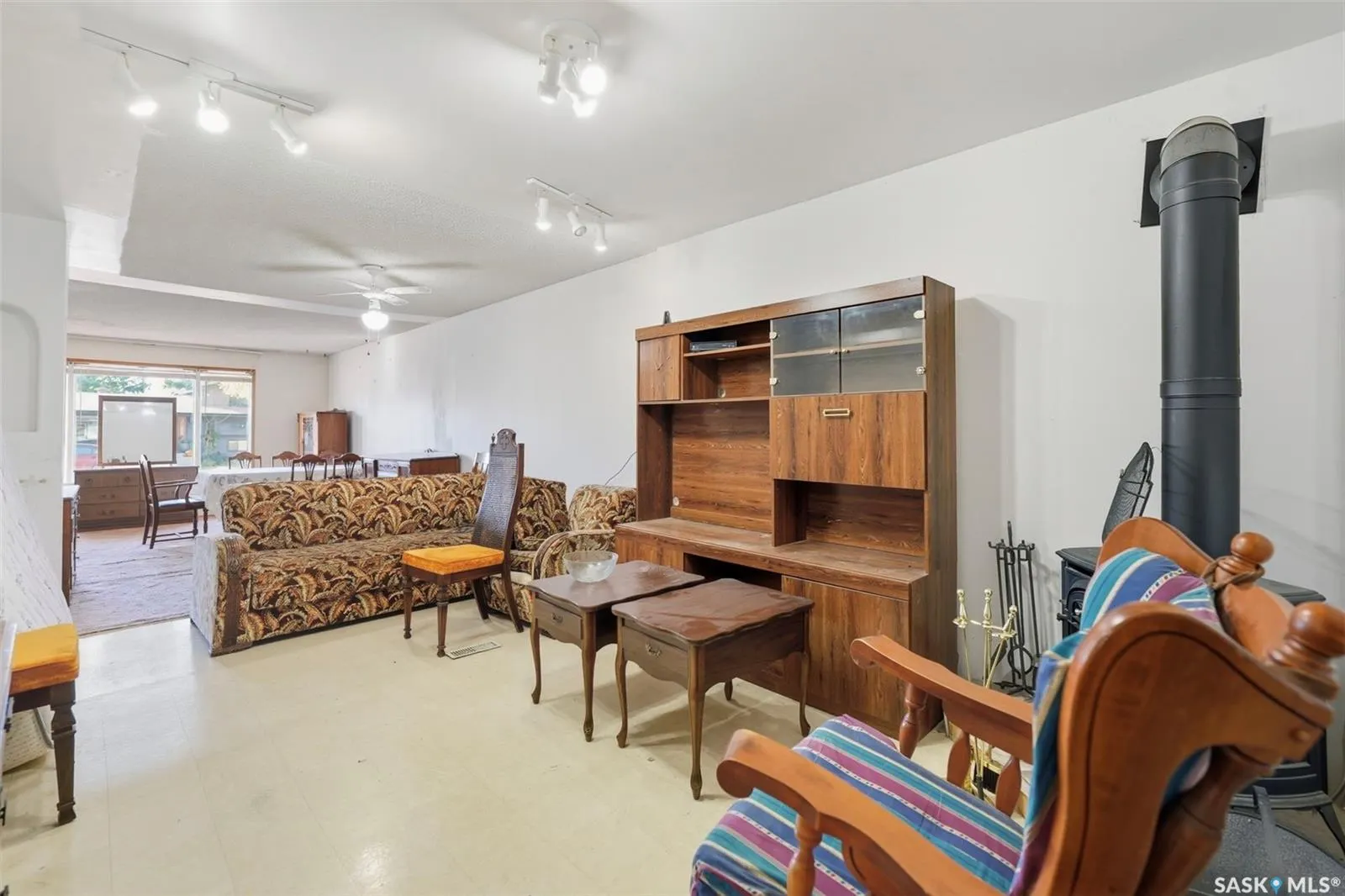 117 3rd STREET E
