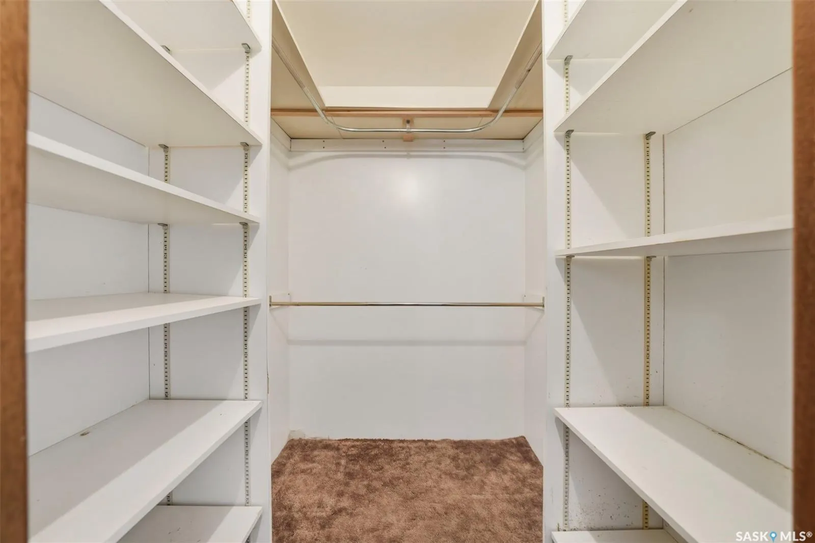117 3rd STREET E