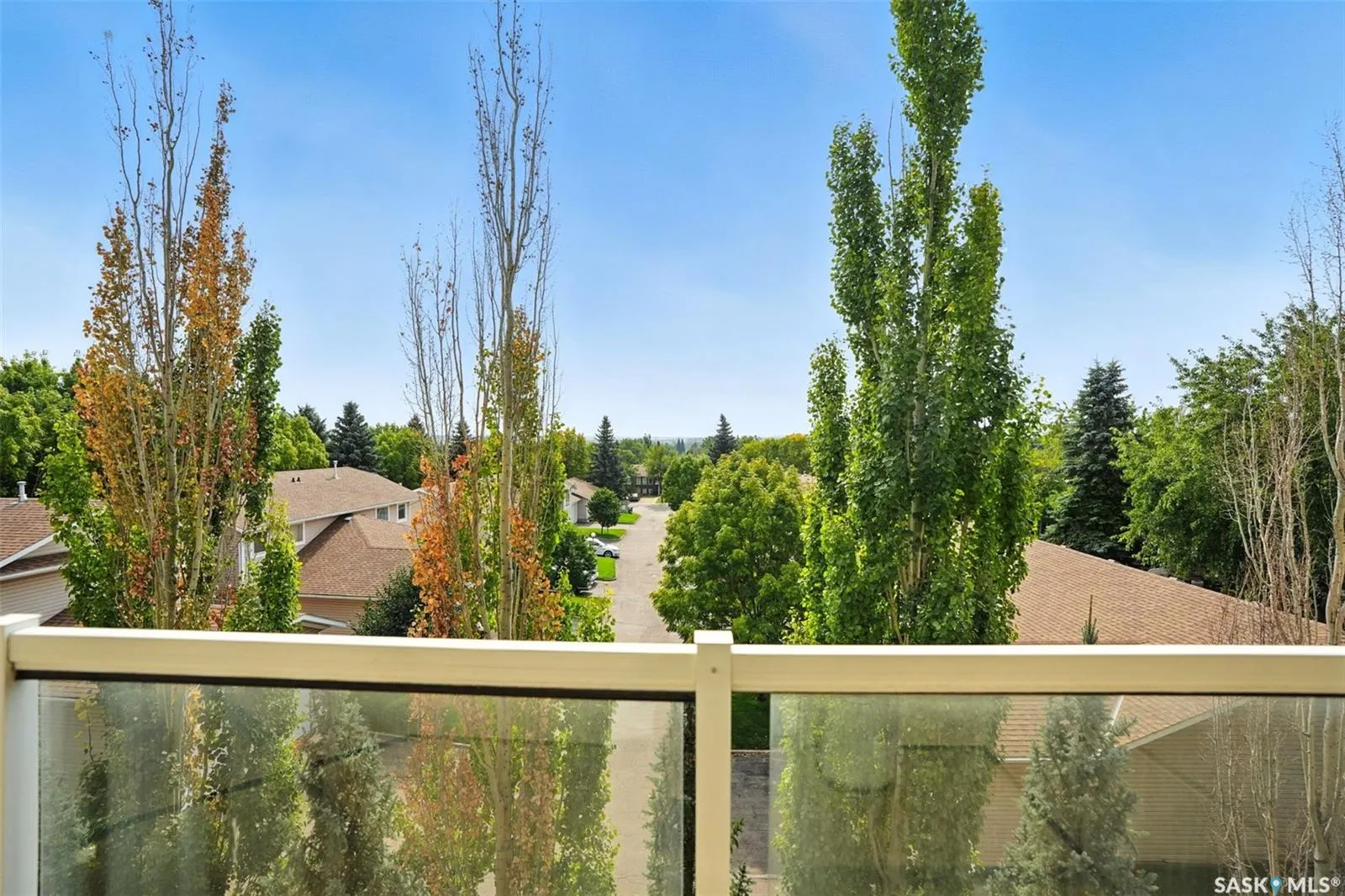 227 Pinehouse DRIVE, #305