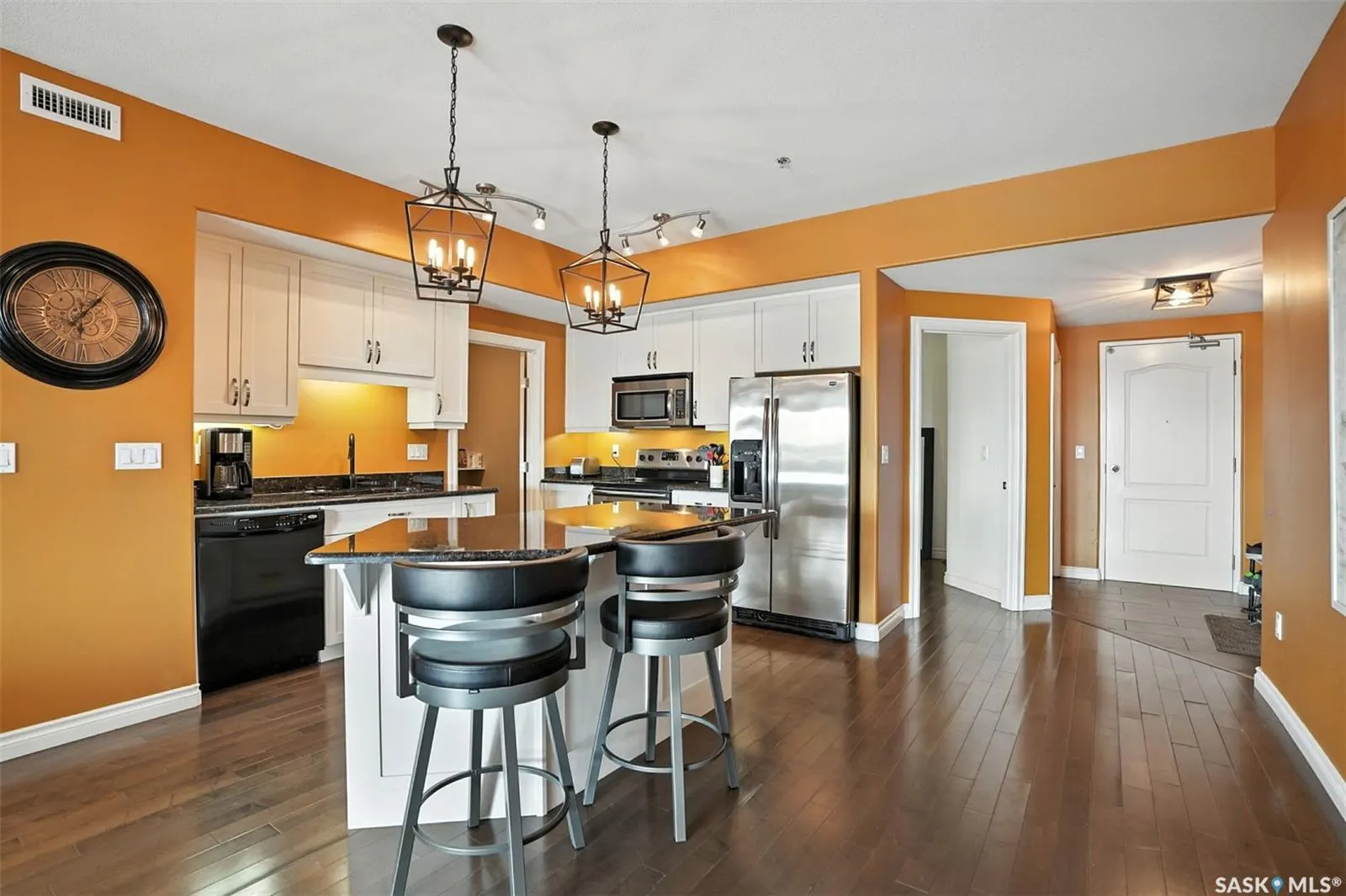 227 Pinehouse DRIVE, #305