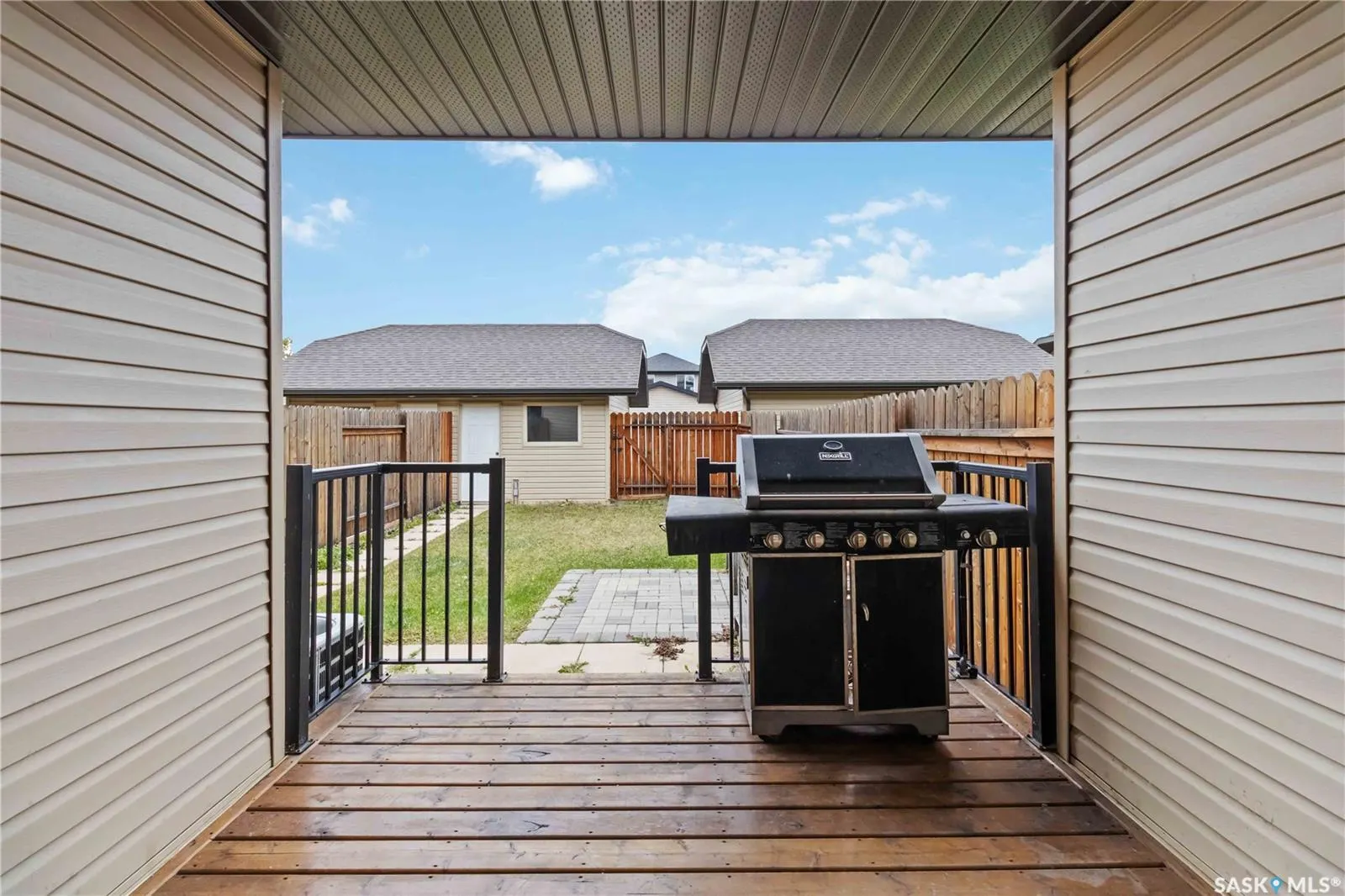 232 Maningas BEND