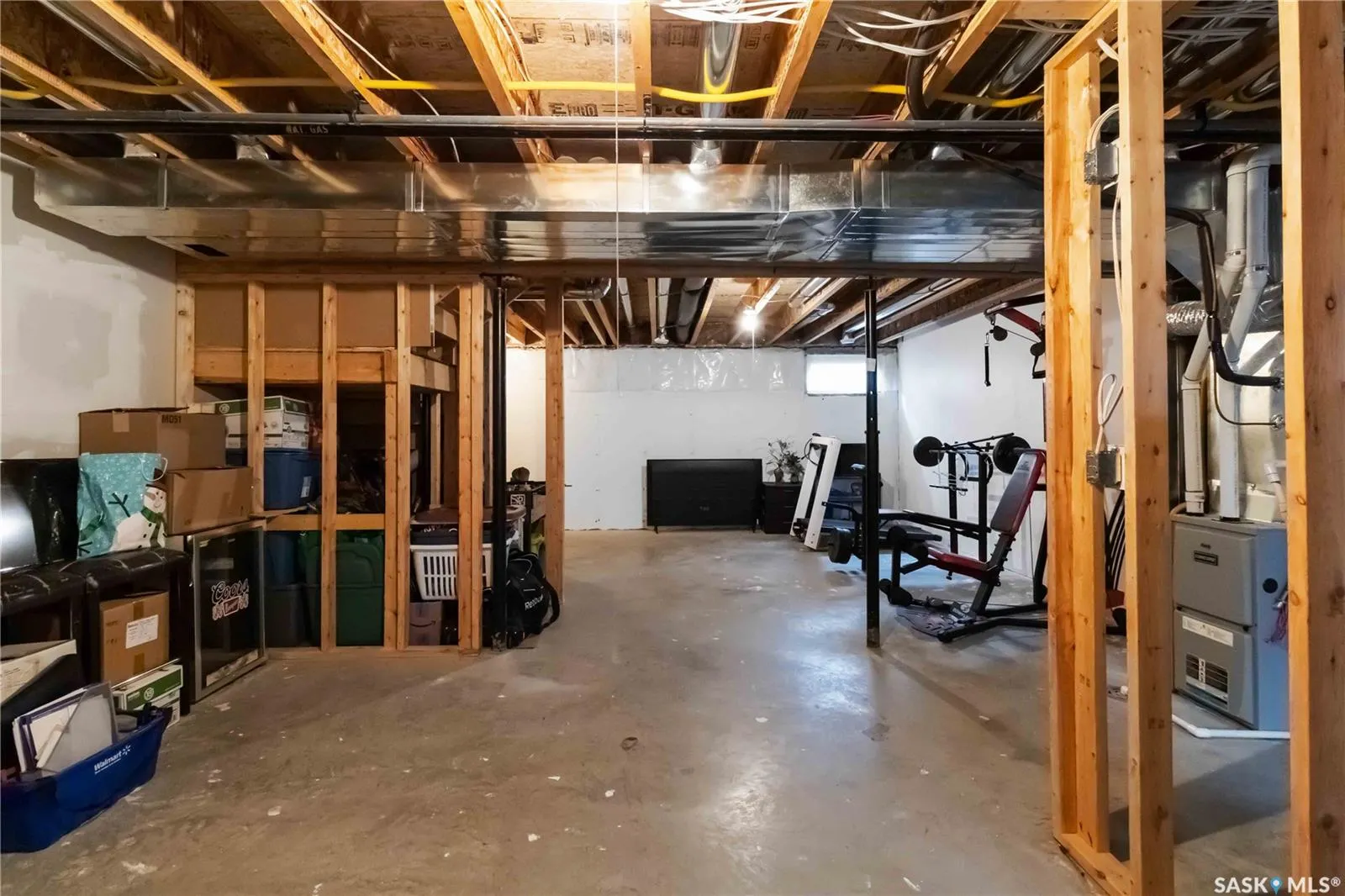 232 Maningas BEND