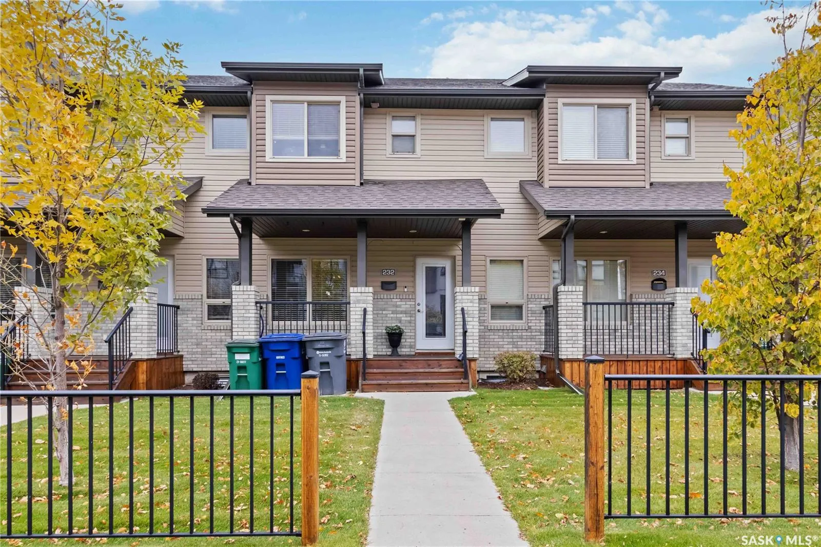 232 Maningas BEND