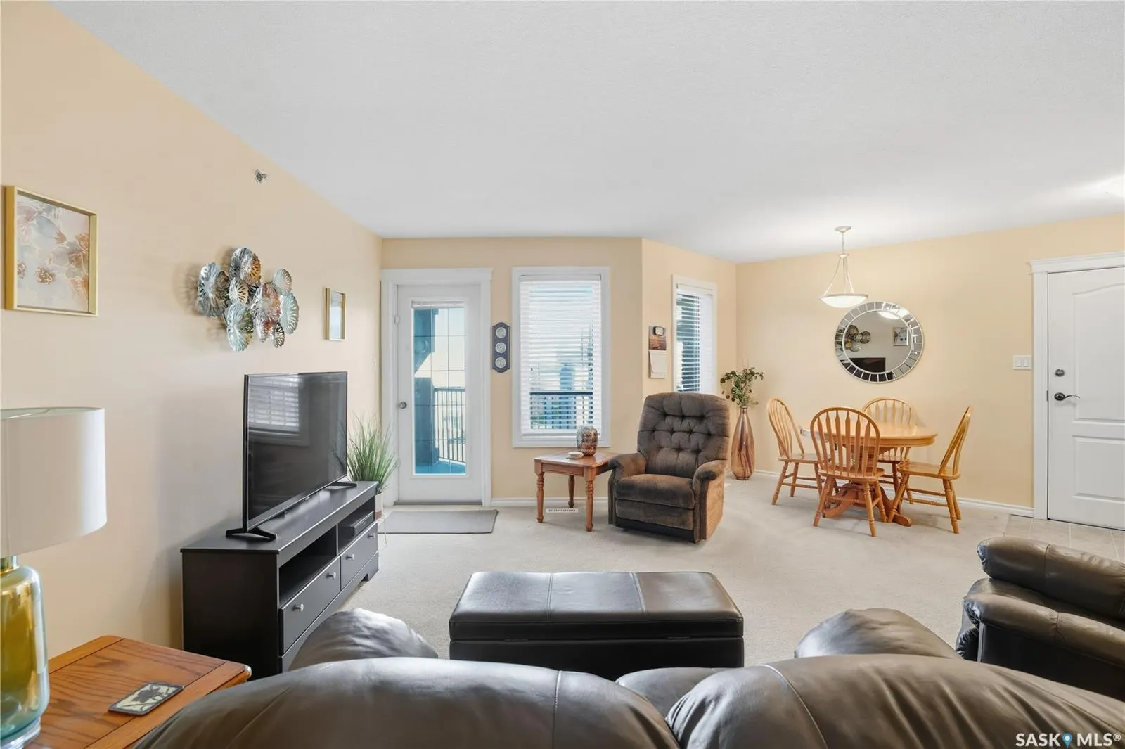 2909 Arens ROAD E, #411