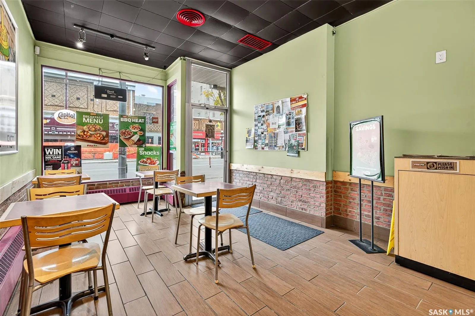 220-222 Main STREET N